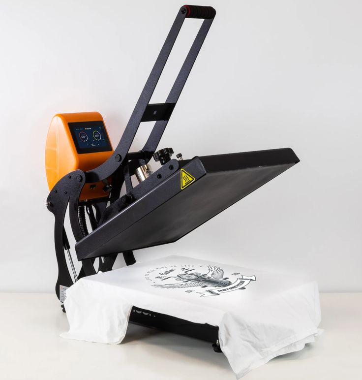 T-shirts com estampagem personalizada no Porto pela Speed Agency.